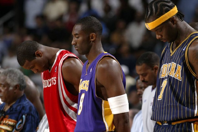 湖人vs太阳赛后雷指导发布会引关注（湖人对阵太阳结束后，雷指导新闻发布会备受关注）