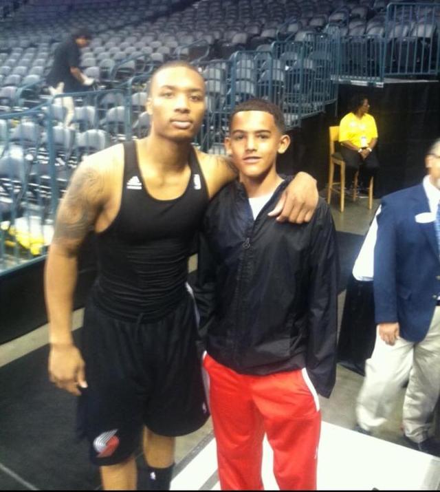 曼联上次击败热刺还是2022年10月，当时B费破门、C罗提前退场（曼联上一次战胜热刺要追溯到2022年10月：B费建功，C罗提前离场）