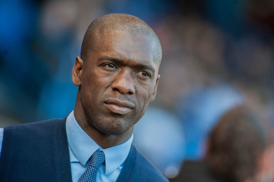 记者：阿贾克斯正接触前狼堡主帅西莫尼斯，视为海廷加继任者（阿贾克斯洽谈前狼堡主帅西莫尼斯，拟接替海廷加）