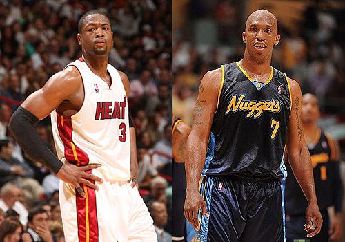 热火vs尼克斯前瞻：常规赛最后一次交锋，双方望避免连败（热火vs尼克斯展望：本季常规赛末次交锋，两队力争止住连败）