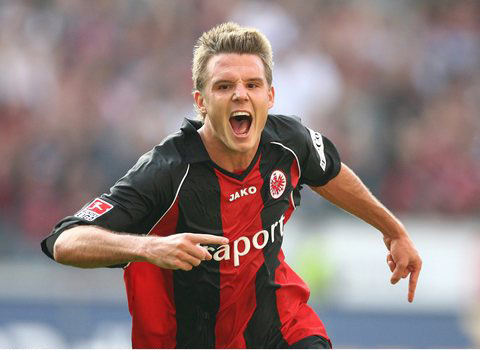 NCAA：王俊杰8分钟4犯拿到5分2篮板，赵维伦得到1分（NCAA赛场：王俊杰8分钟4犯规贡献5分2篮板，赵维伦仅得1分）