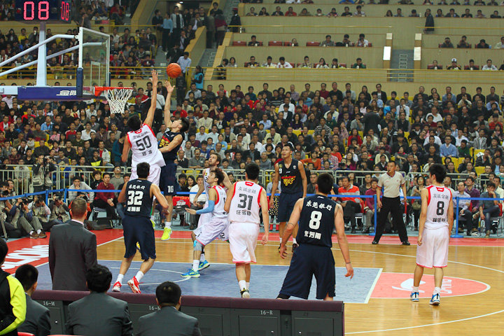 LNG官方：前JDG、FPX上单选手sheer加盟战队（LNG官宣：前JDG、FPX上单sheer正式加盟）